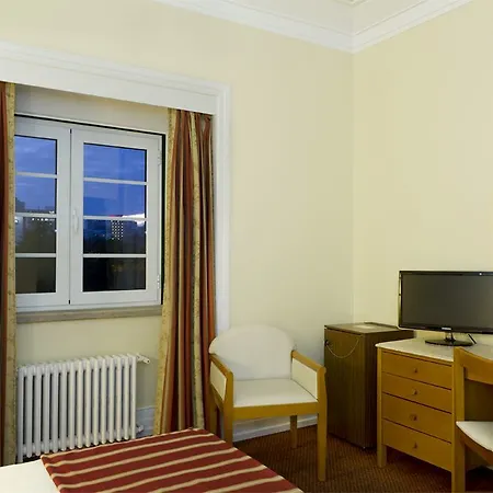 Otel Miraparque Lisboa