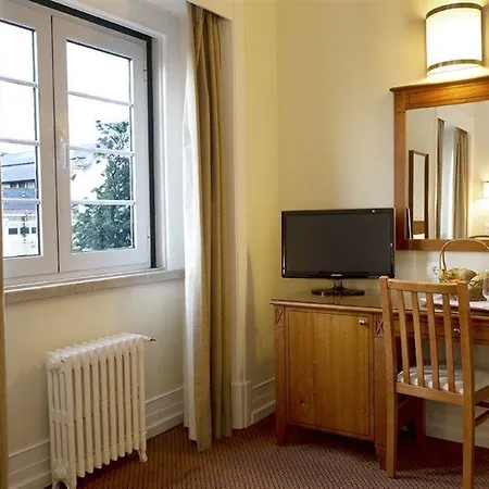 Hotell Miraparque 3*