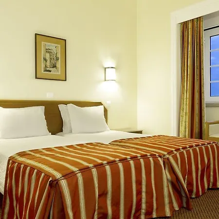 Otel Miraparque